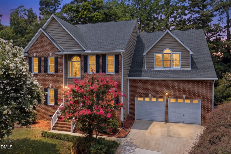 102 Pine Stroll Dr, Cary, NC 27519