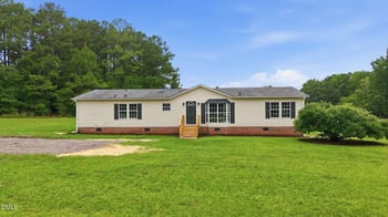 102 Pineview Dr, Louisburg, NC 27549