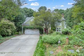 102 Powder Mill Ct, Cary, NC 27518