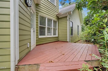 102 Powder Mill Ct, Cary, NC 27518