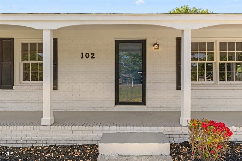 102 Queen Guenevere Trl, Garner, NC 27529