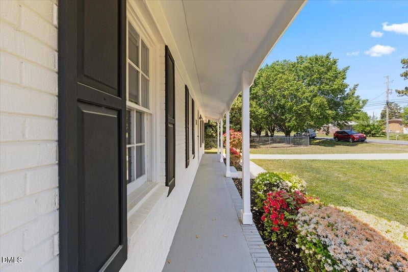 102 Queen Guenevere Trl, Garner, NC 27529