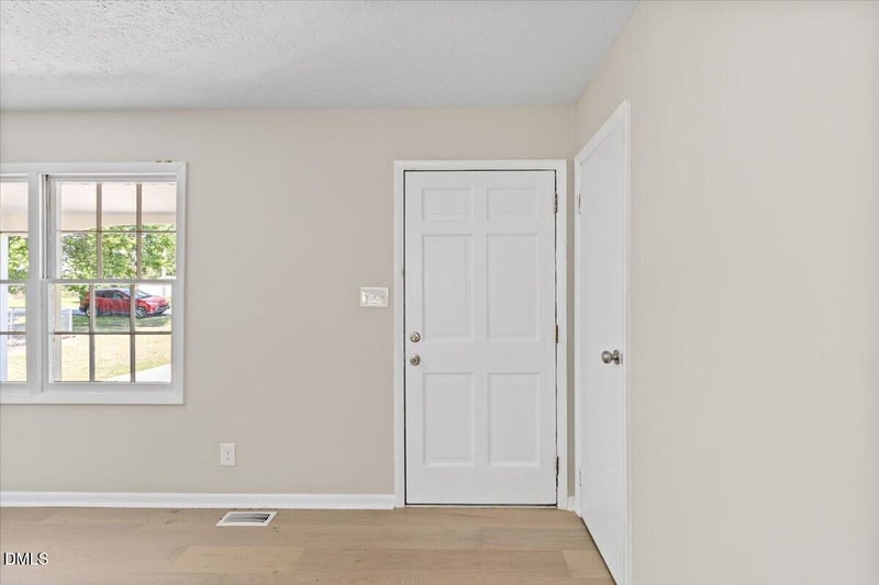102 Queen Guenevere Trl, Garner, NC 27529