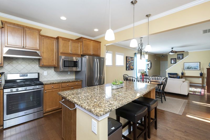 102 Raiford Ct, Durham, NC 27703