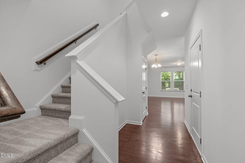 102 Ransomwood Dr, Apex, NC 27539