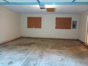 102 Redgate Dr, Cary, NC 27513