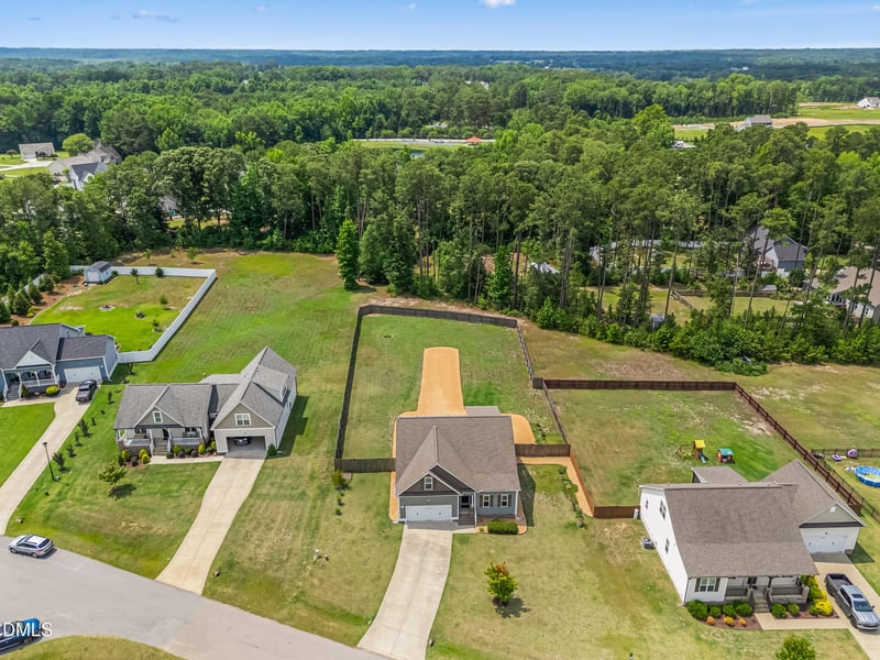 102 Regal Pond Dr, Angier, NC 27501
