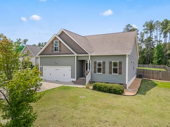 102 Regal Pond Dr, Angier, NC 27501