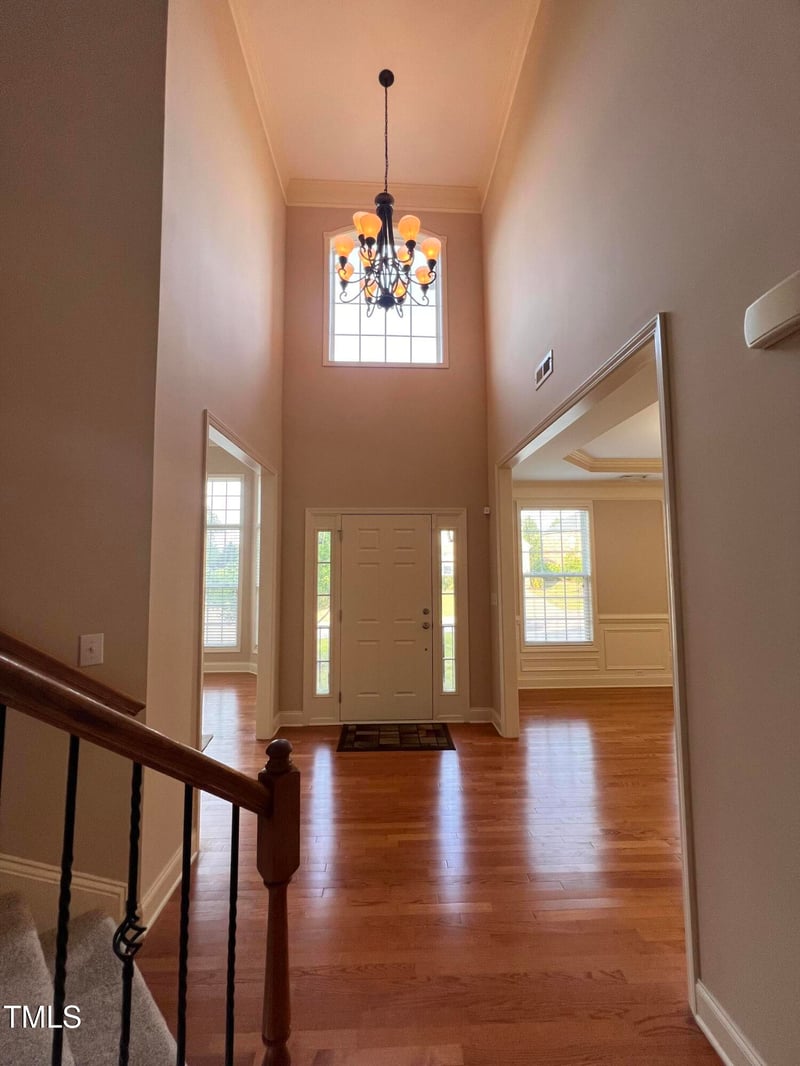 102 Revere Forest Ct, Cary, NC 27519