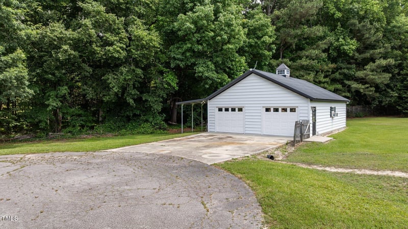 102 Ridge Ln, Youngsville, NC 27596