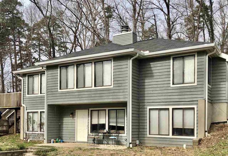 102 Roundhill Rd #A & B, Chapel Hill, NC 27514