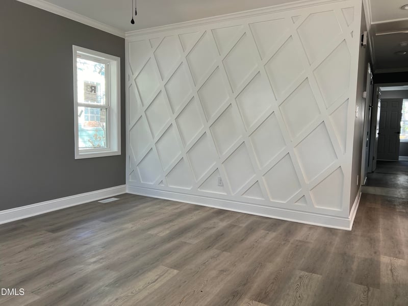 102 Saint Augustine St, Raleigh, NC 27610