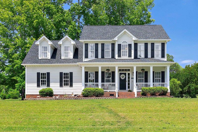 102 Salamander Dr, Garner, NC 27529
