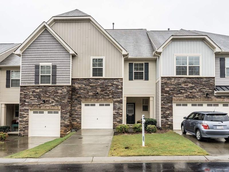 102 Salmon River Dr, Durham, NC 27705