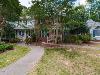102 Sanair Ct, Apex, NC 27502