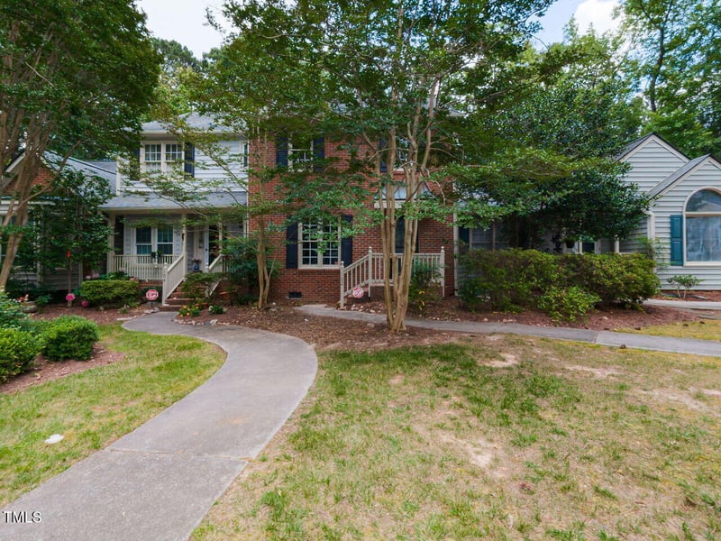 102 Sanair Ct, Apex, NC 27502