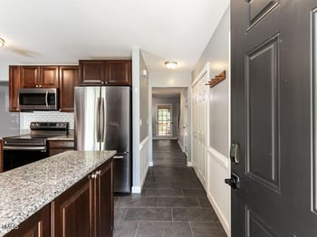 102 Sanair Ct, Apex, NC 27502