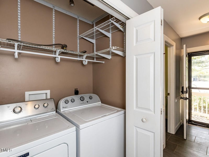 102 Sanair Ct, Apex, NC 27502