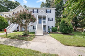 102 Schultz St, Chapel Hill, NC 27514