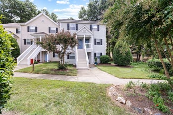 102 Schultz St, Chapel Hill, NC 27514
