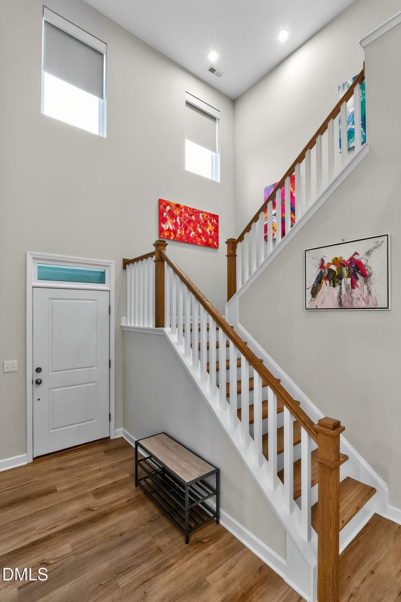 102 Serendipity Dr, Fuquay Varina, NC 27526