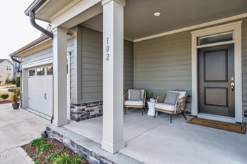 102 Serendipity Dr, Fuquay Varina, NC 27526