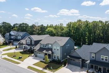 102 Serendipity Dr, Fuquay Varina, NC 27526