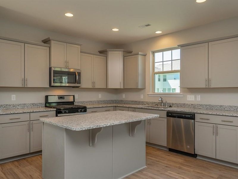 102 Shady Oak Rd #Neill's Pointe 96, Angier, NC 27501