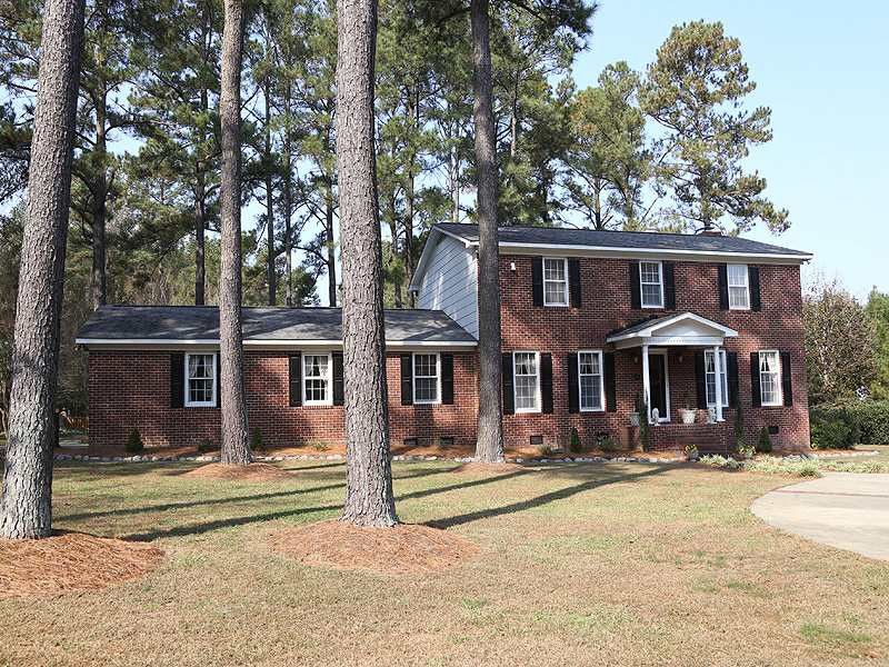 102 Shore Dr, Garner, NC 27529