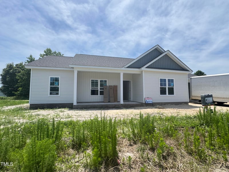 102 Sillinger Dr, Goldsboro, NC 27534