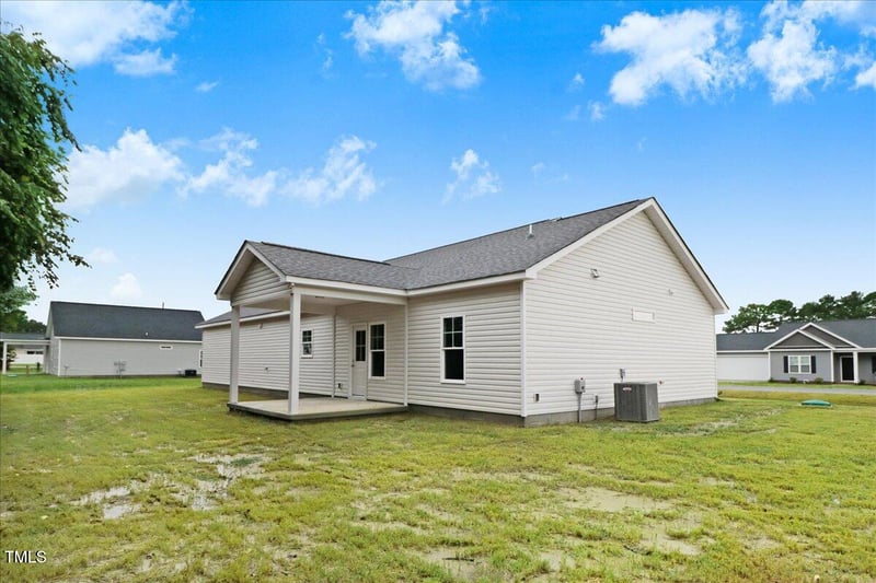 102 Sillinger Dr, Goldsboro, NC 27534