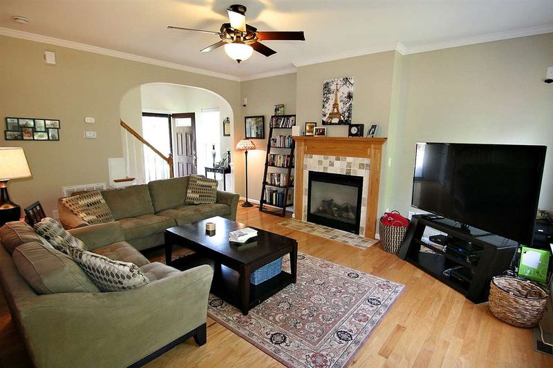102 Silver Pine Ct, Durham, NC 27713