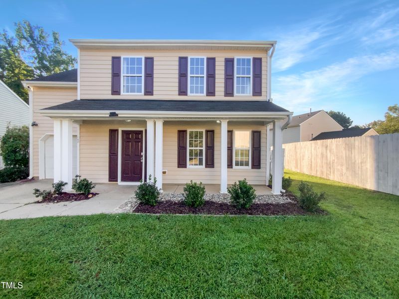 102 Spring Dove Ln, Apex, NC 27539