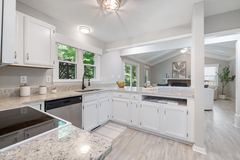 102 Stockett Ct, Garner, NC 27529