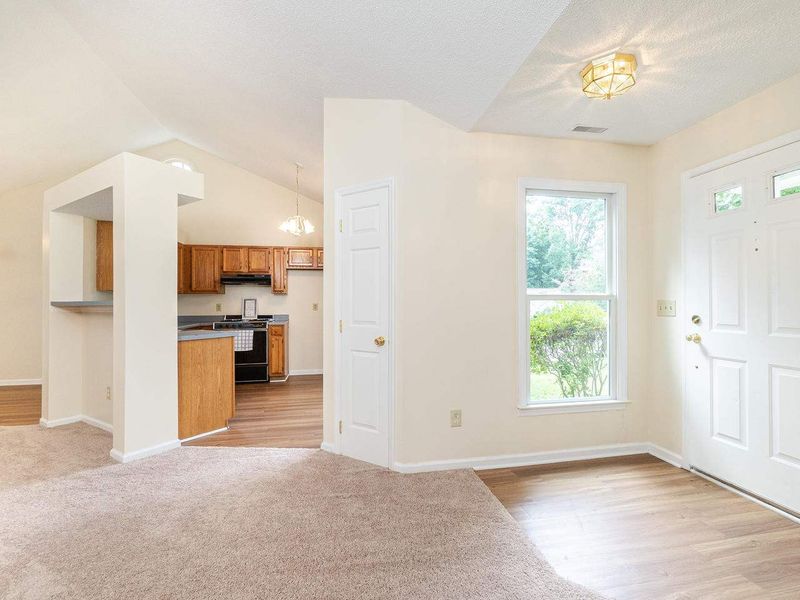 102 Tabula Pl, Cary, NC 27513