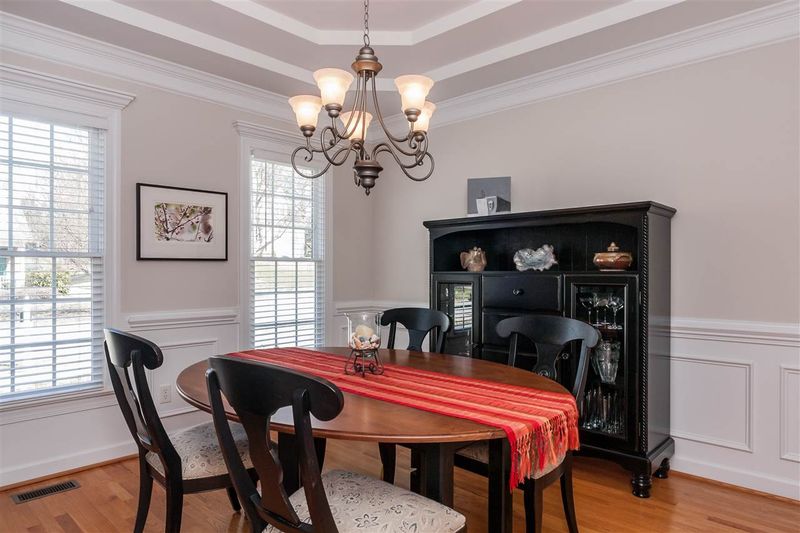 102 Telford Ln, Apex, NC 27502