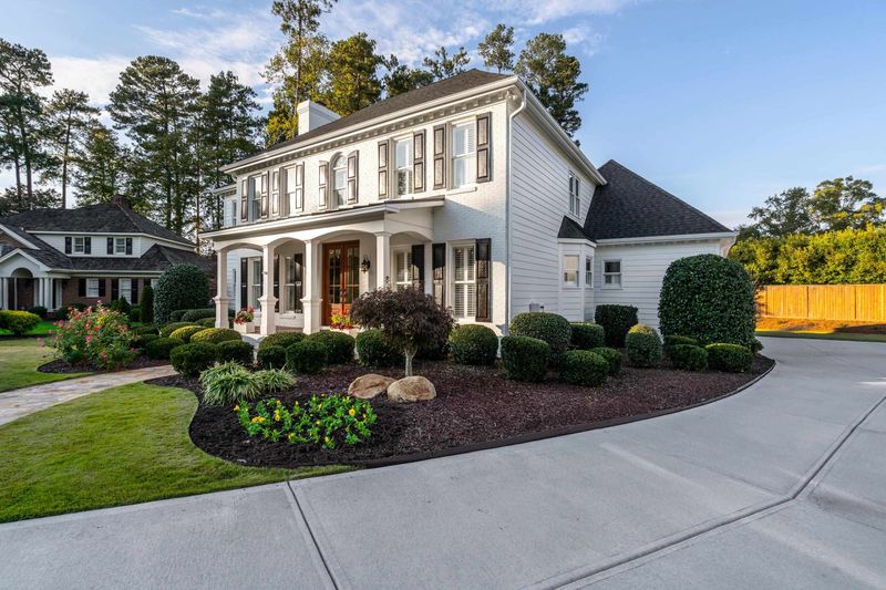 102 Torrey Pines Dr, Cary, NC 27513