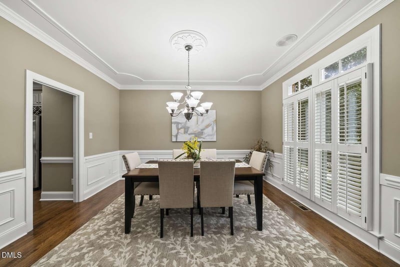 102 Travilah Oaks Ln, Cary, NC 27518