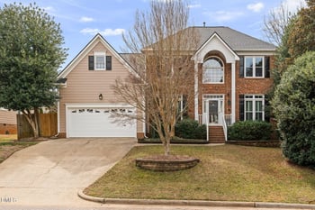 102 Travilah Oaks Ln, Cary, NC 27518