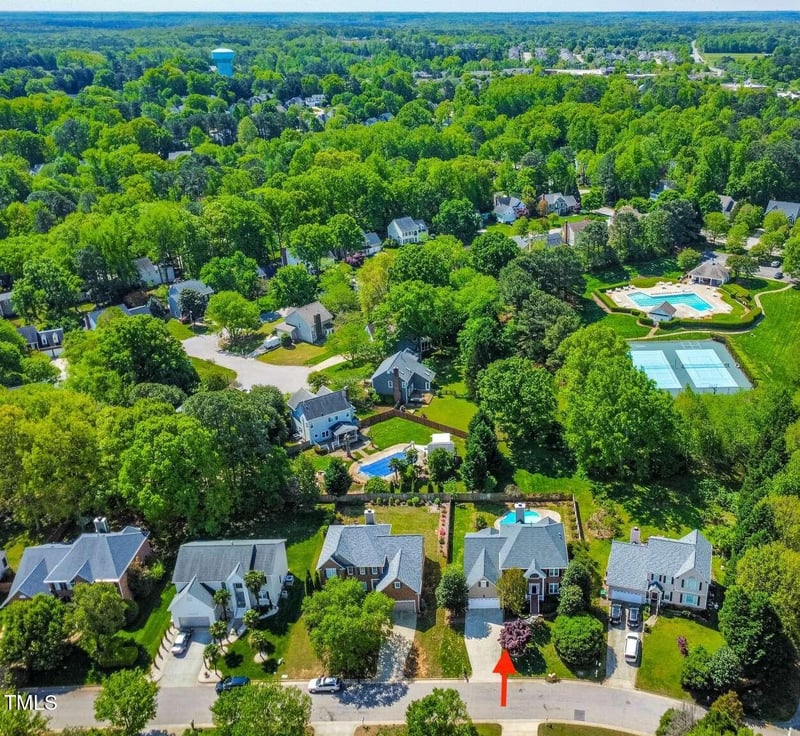 102 Traviliah Oaks Ln, Cary, NC 27518