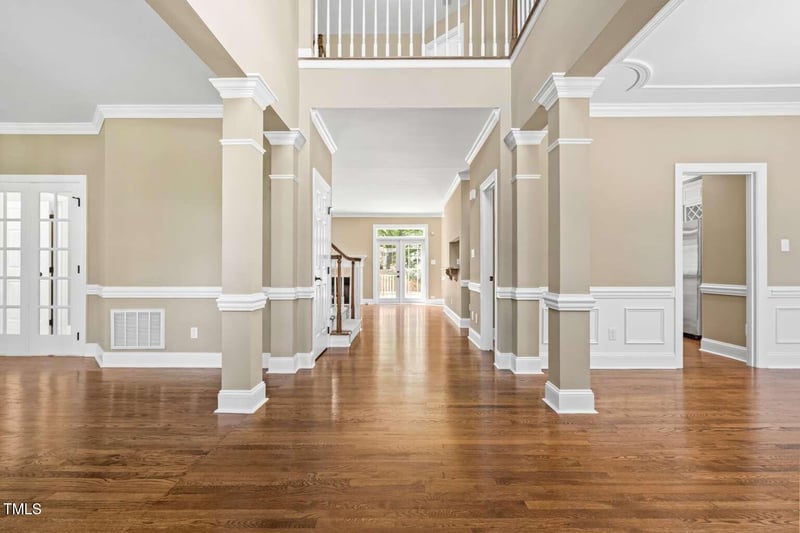 102 Traviliah Oaks Ln, Cary, NC 27518