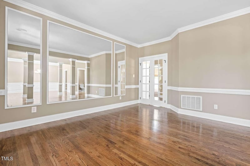 102 Traviliah Oaks Ln, Cary, NC 27518