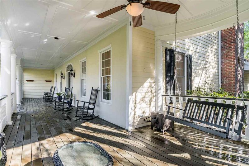 102 Tropez Ln, Cary, NC 27511