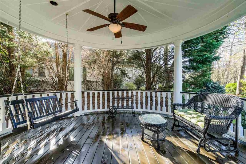 102 Tropez Ln, Cary, NC 27511