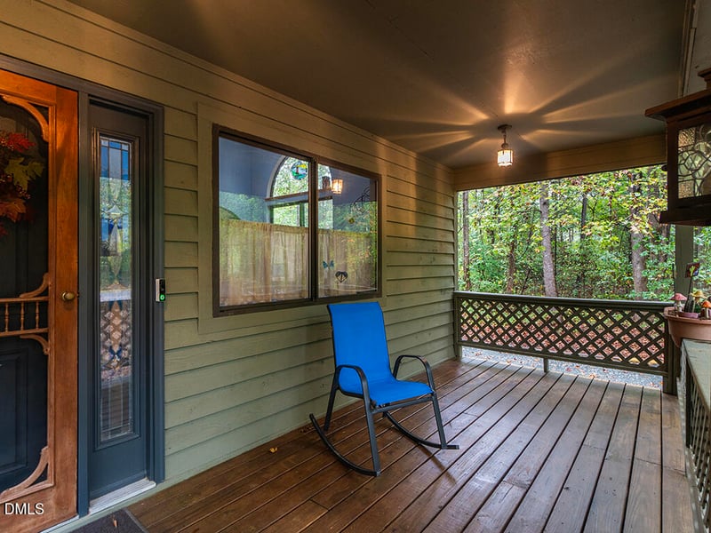 102 Twin Oaks Ct, Pittsboro, NC 27312