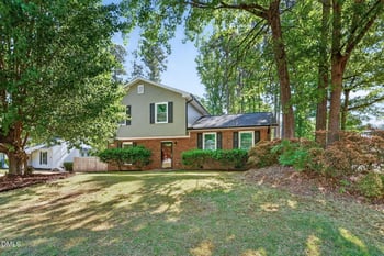 102 Upton Ct, Garner, NC 27529
