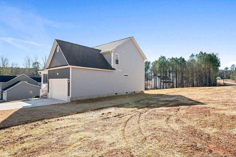 102 Uwharrie Way, Sanford, NC 27330