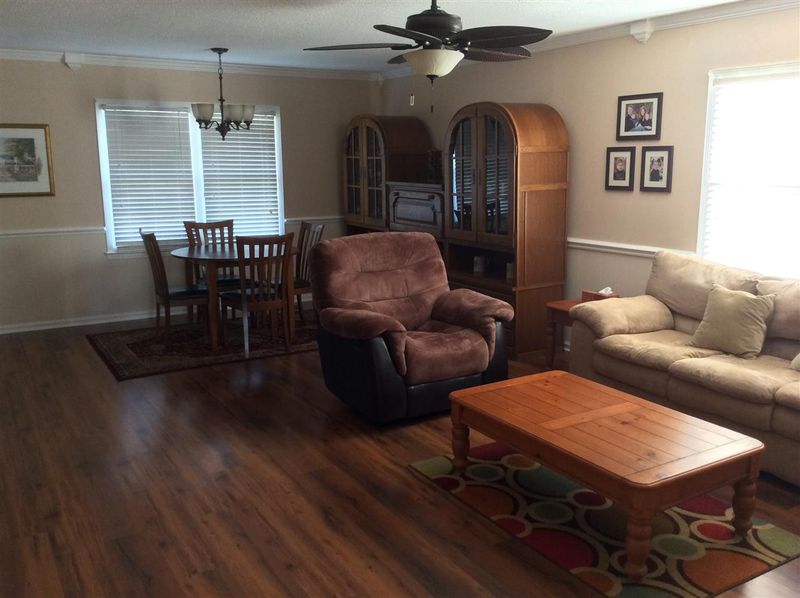 102 Violet Rd, Dunn, NC 28334
