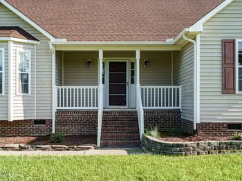 102 Westlake Dr, Wendell, NC 27591
