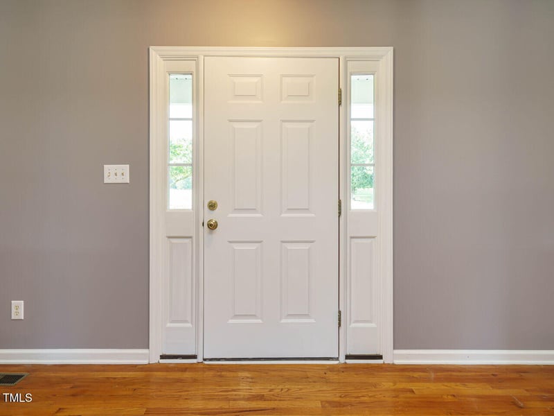 102 Westlake Dr, Wendell, NC 27591